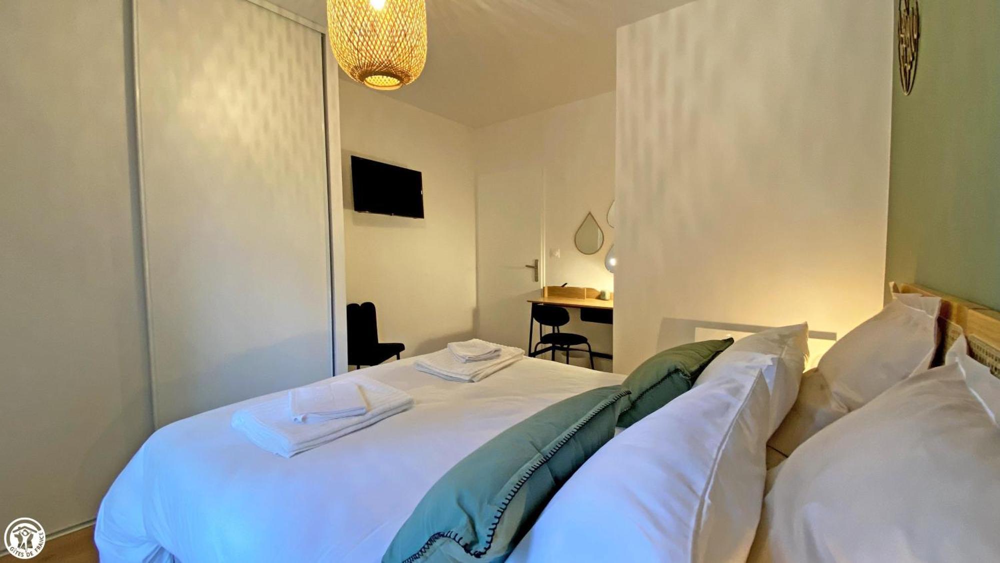 Breakislebed 3 Maisons Chu Limoges ภายนอก รูปภาพ